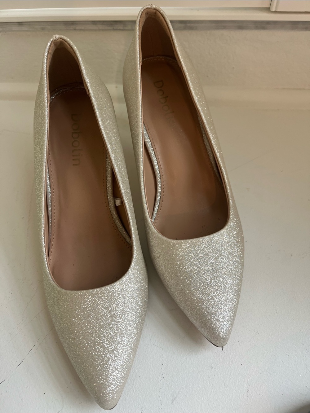 Debut Glitter Pointed Toe Pumps in Ivory by